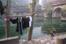les dessous d'une pince à linge à Wuhan en Chine